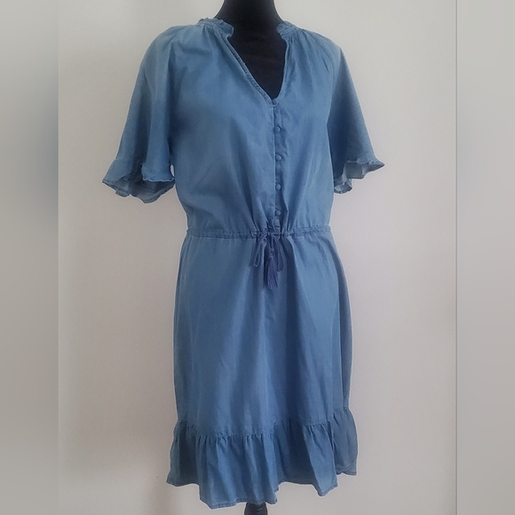 C&C California Dresses & Skirts - C&C California Denim Blue Midi Dress with Ruffle Details